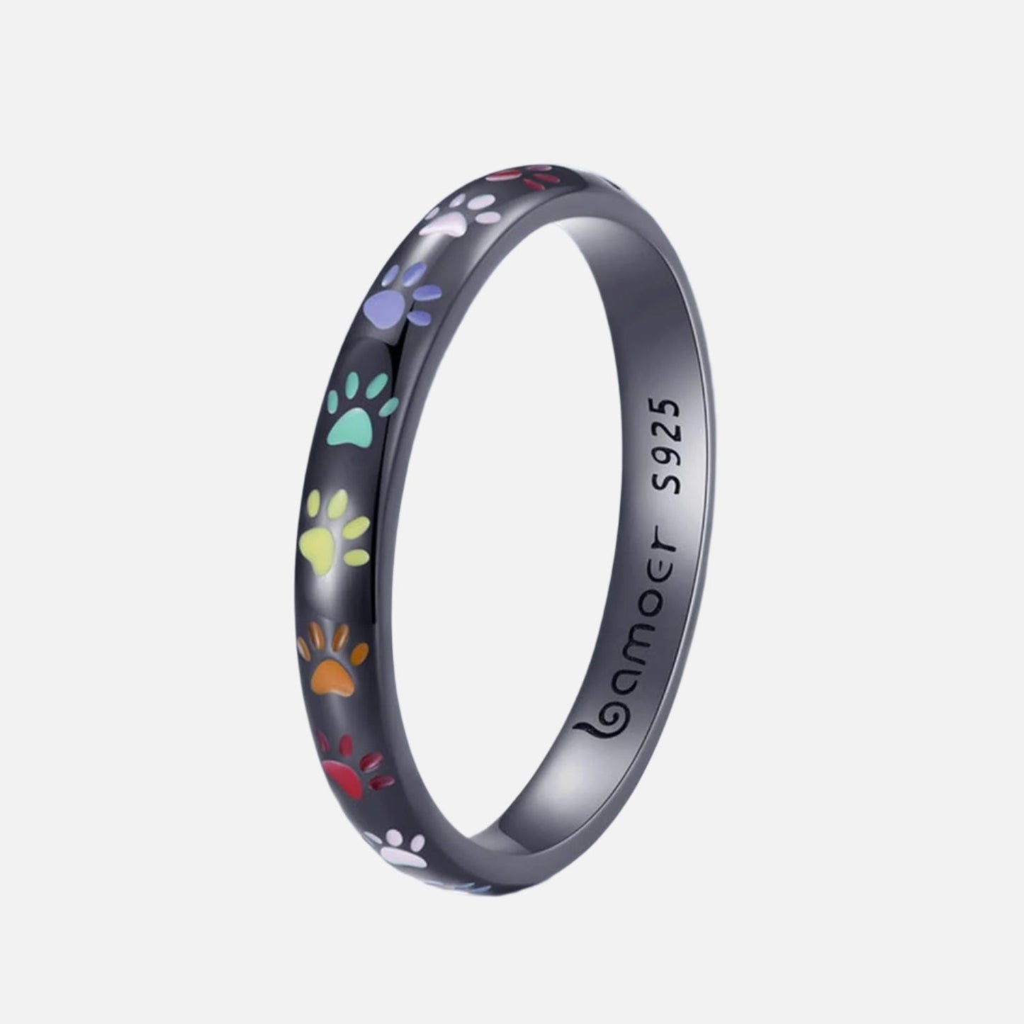 Anillo realizado en plata prueba con dibujo de zarpa