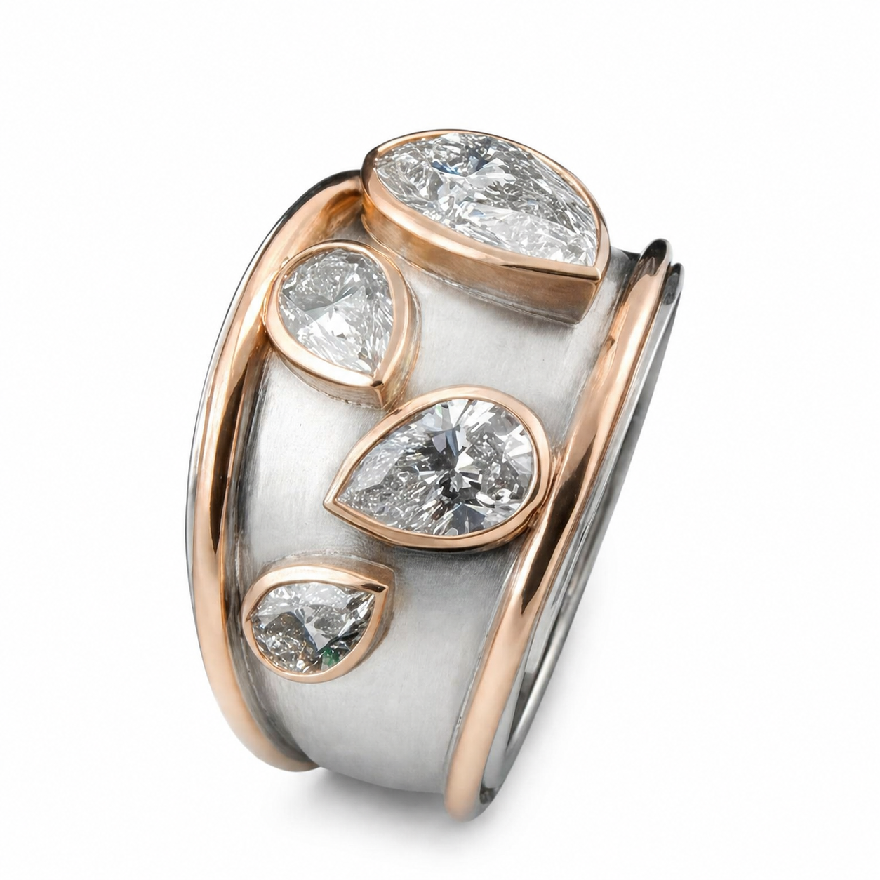 Anillo Vintage de Acero Inoxidable con Circonitas en Engaste Bisel