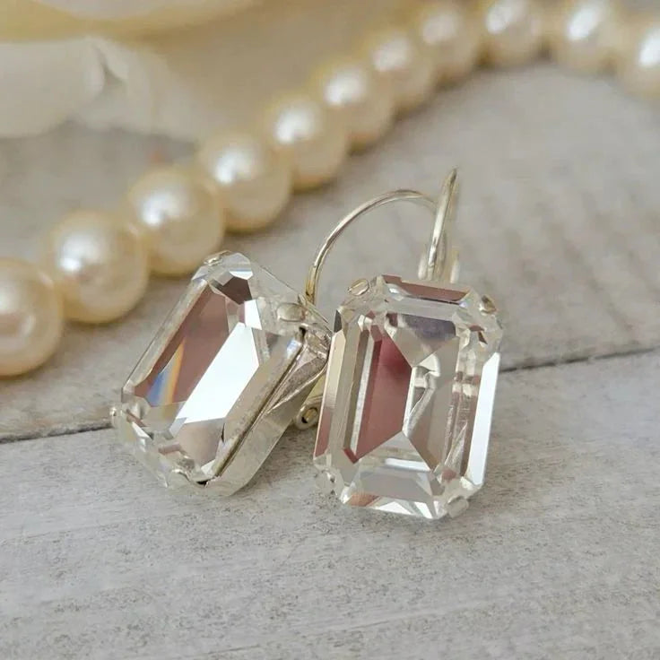 Pendientes vintage elegantes con grandes cristales rectangulares transparentes