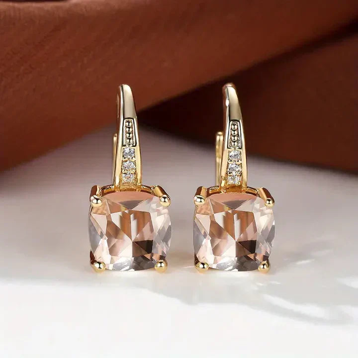 Pendientes de aro brillantes con circonitas talla cojín