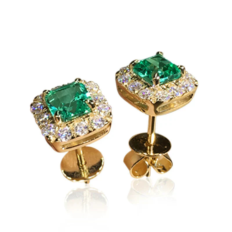 Pendientes de esmeralda cuadrados brillantes engastados con diamantes