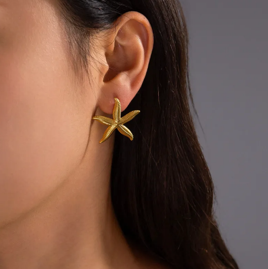 Pendientes de estrella de mar de tendencia marítima para una elegancia veraniega