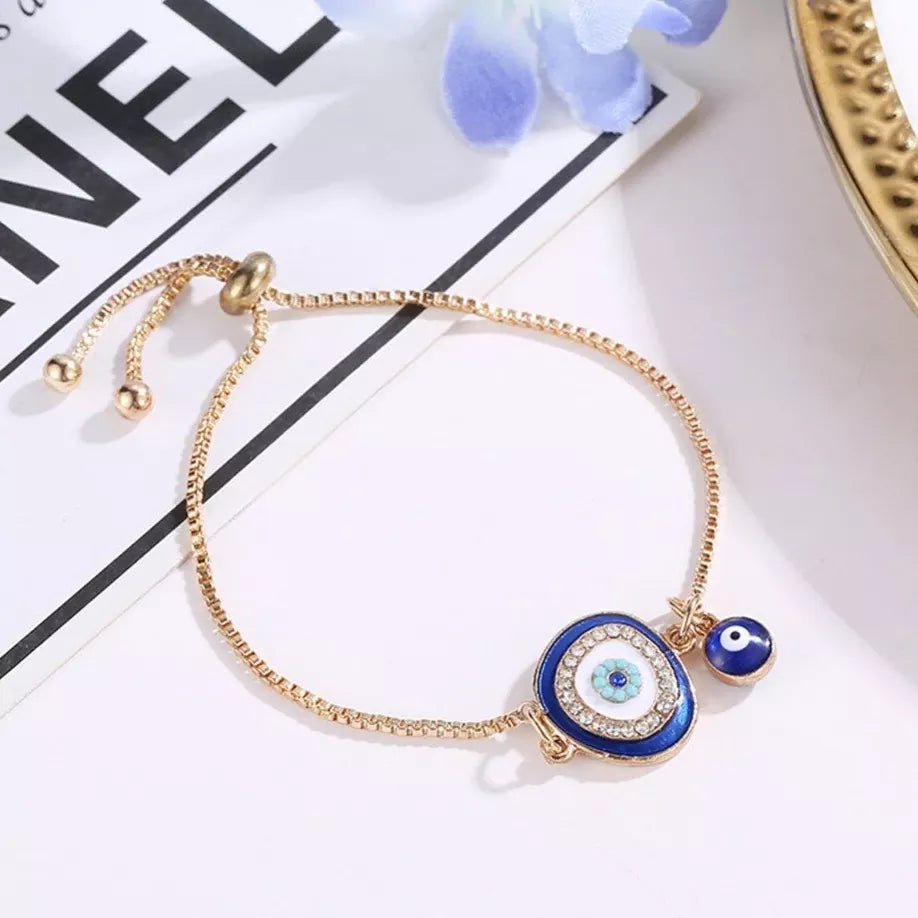 Pulsera ajustable con ojo de Nazar azul y circonitas