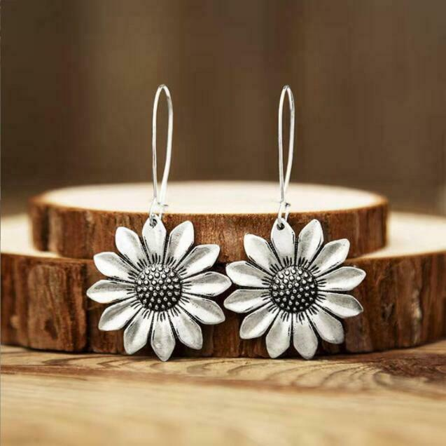 Pendientes florales antiguos de estilo boho para mujer