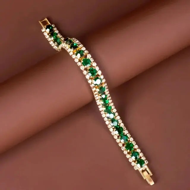 Pulsera de tenis brillante con circonitas verdes ovaladas