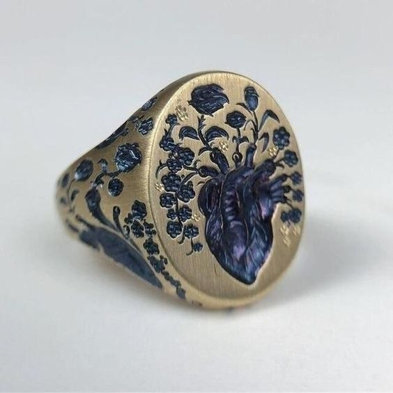 Anillo vintage con flor azul