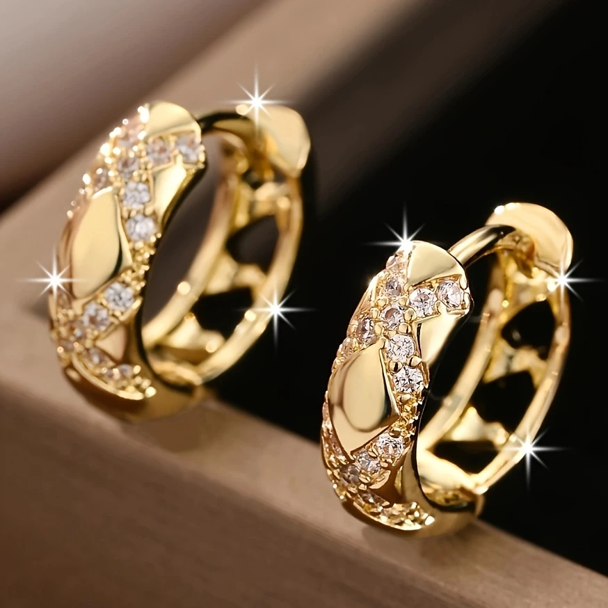 Pendientes de Aro Plegables con Pavé de Circonitas y Diseño de Corazón