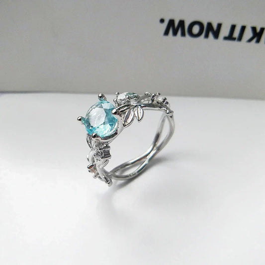 Anillo de Piedra Lunar Brillante