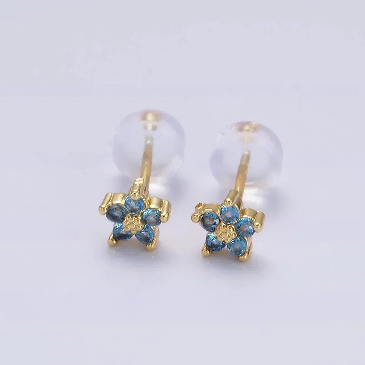 Pendientes de flores con circonitas de colores