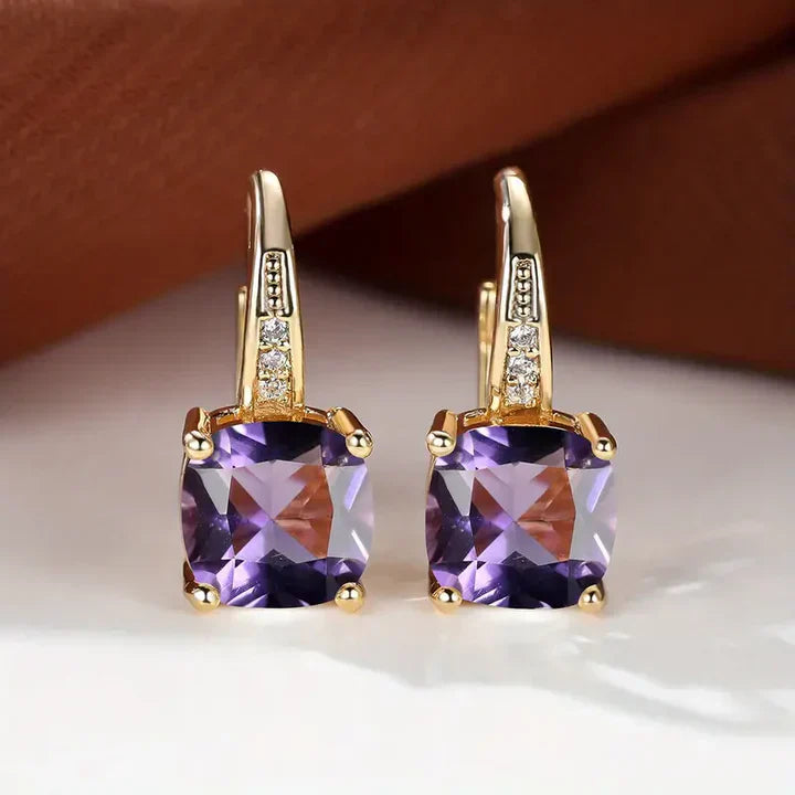 Pendientes de aro brillantes con circonitas talla cojín