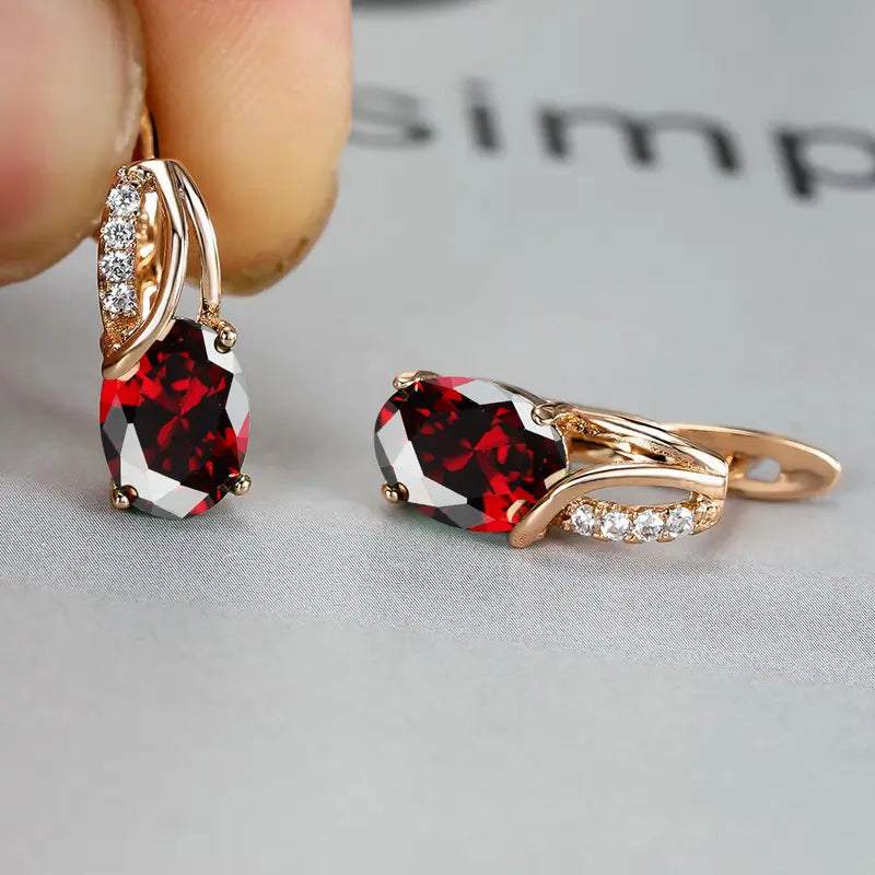 Pendientes de circonitas de color rojo rubí brillante para ocasiones elegantes