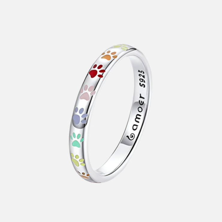 Anillo realizado en plata prueba con dibujo de zarpa