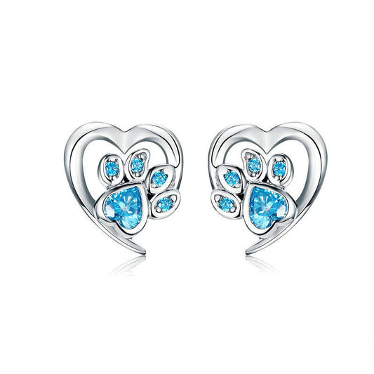 Pendientes con forma de corazón con estampado de patas y brillantes circonitas cúbicas