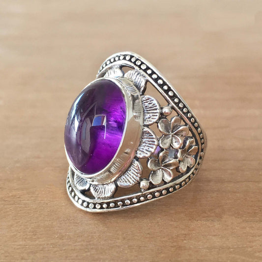 Anillo de amatista Haida