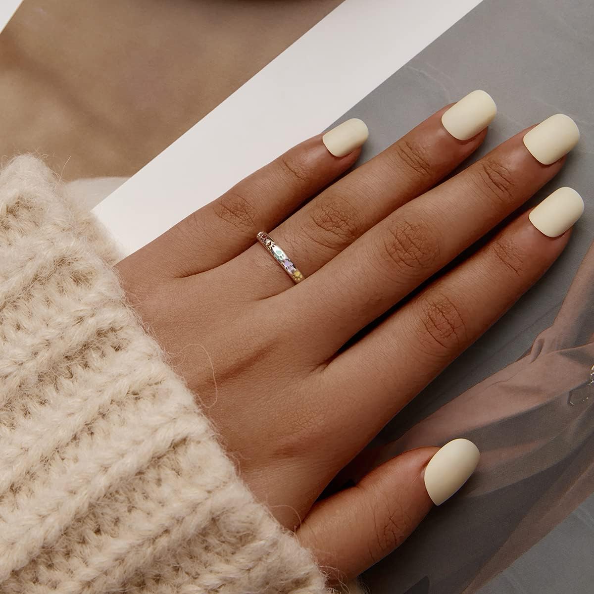 Anillo realizado en plata prueba con dibujo de zarpa