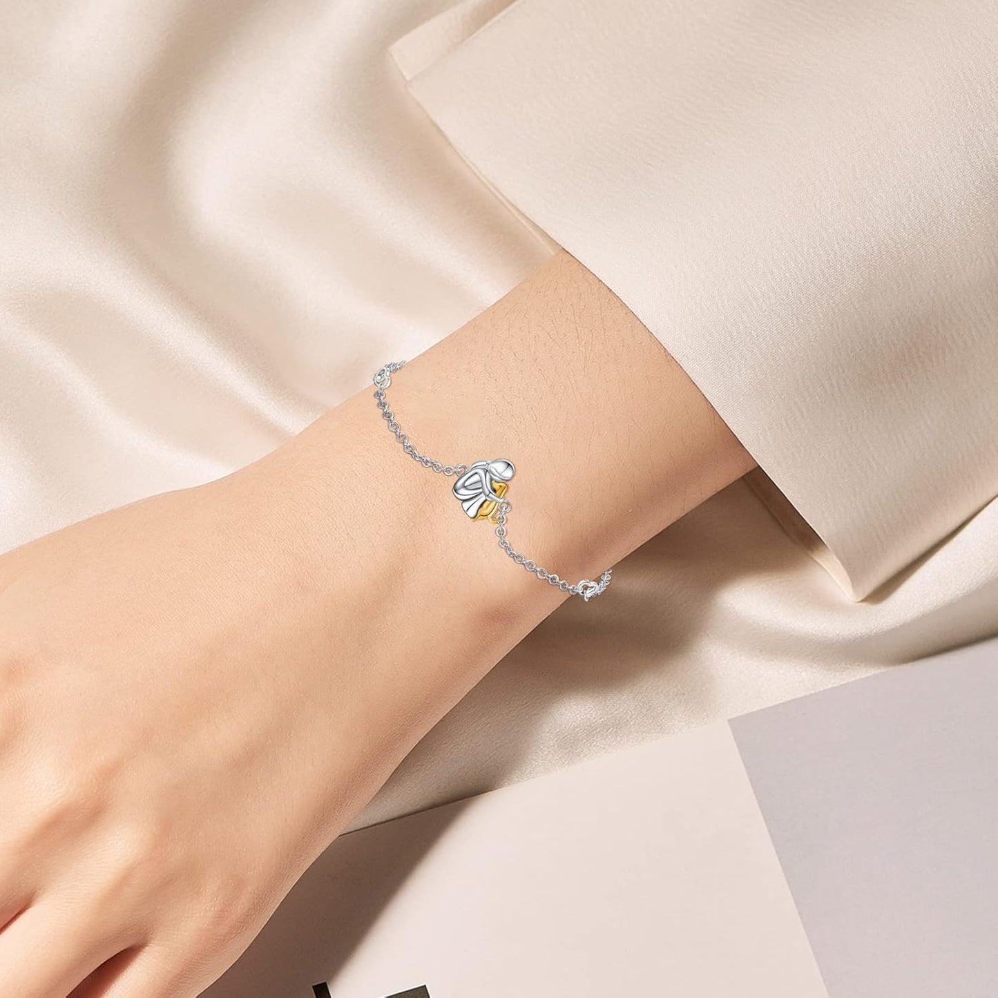 Pulsera de corazón: abrazo entre personas y mascotas