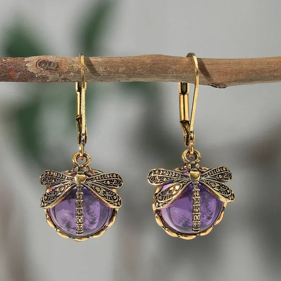Pendientes de libélula con bolas de cristal brillantes en diferentes colores