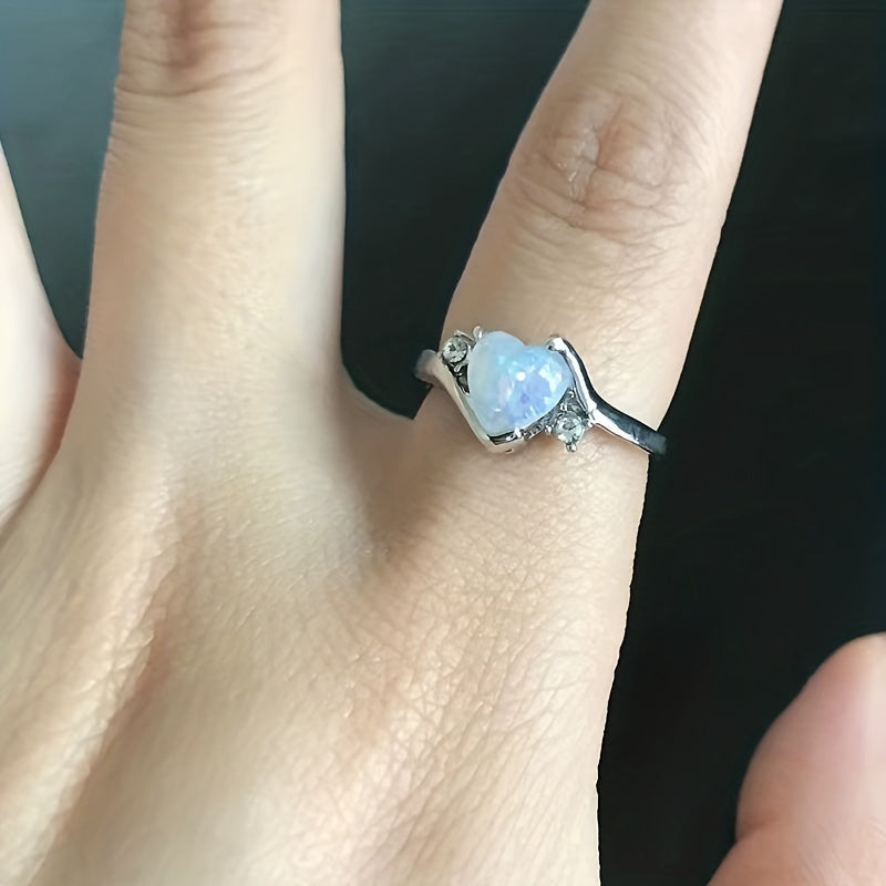 Anillo Stella con piedra lunar