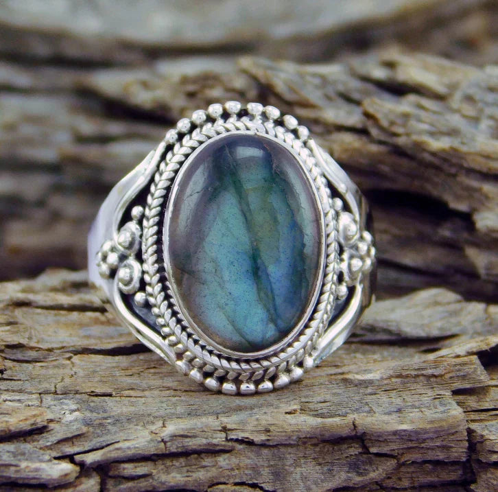 Anillo Vintage de Acero Inoxidable con Piedra de Luna