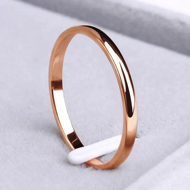 Anillo sencillo de dos tonos