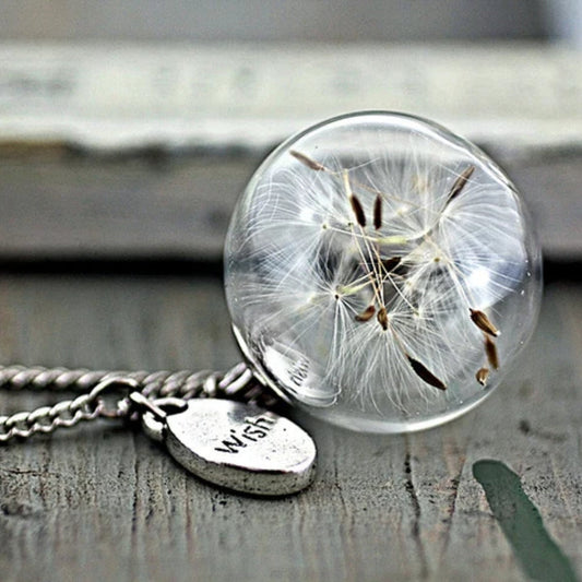 Collar de deseos de diente de león con colgante de deseos y bola de cristal