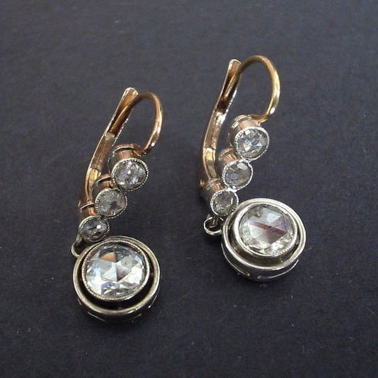 Pendientes de estilo vintage con brillantes circonitas cúbicas