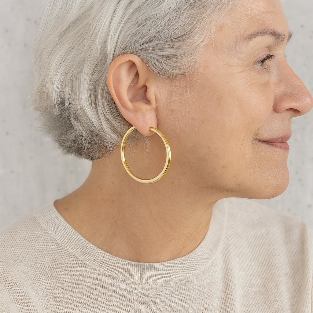 Pendientes de aro grandes y elegantes para un carisma y estilo atemporales