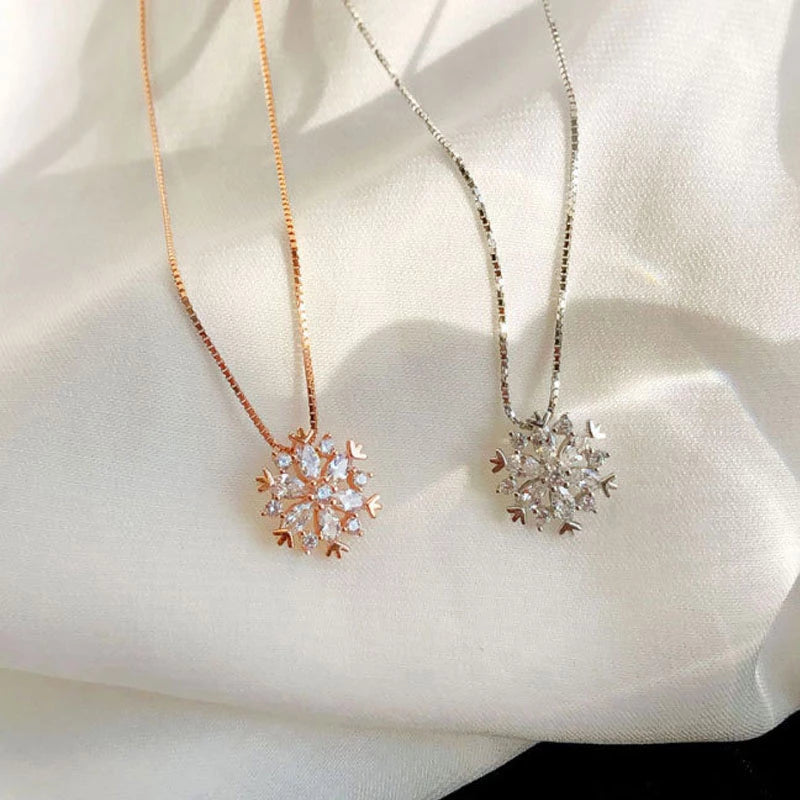 Collar de cristal de copo de nieve brillante con circonitas cúbicas brillantes