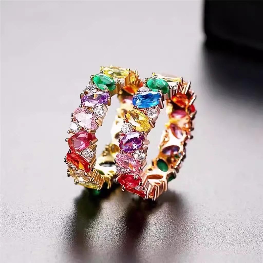 Anillo Eternidad Multicolor con Circonitas Cúbicas