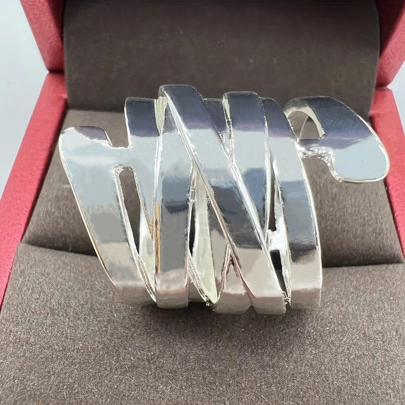 Anillo Metálico Geométrico - Estilo Minimalista