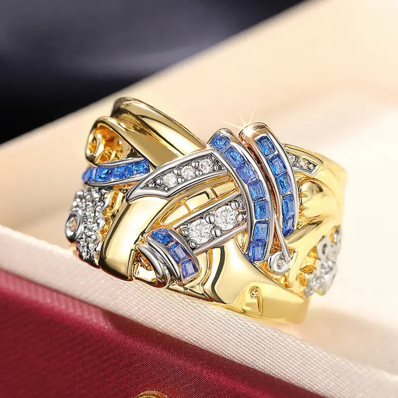 Anillo Vintage Dorado con Circonitas Cúbicas Azules