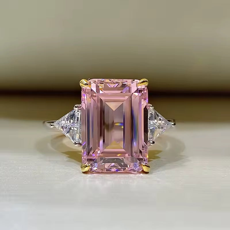Anillo de Acero Inoxidable con Cristal de Corte Esmeralda