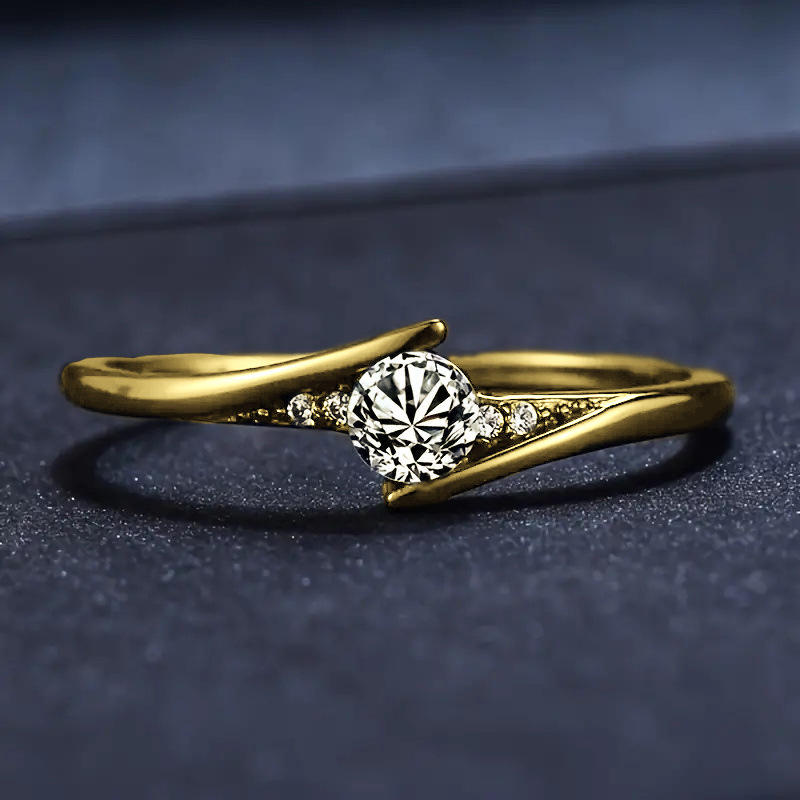 Anillo de Acero Inoxidable con Circonita Central