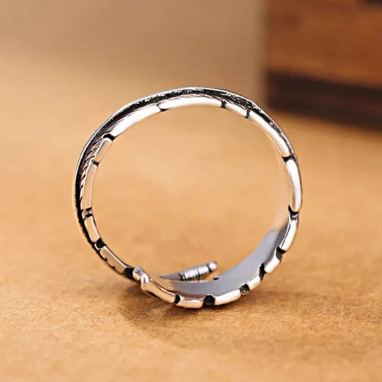 Anillo de Plumas Vintage en Acero Inoxidable