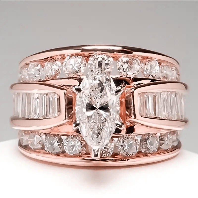 Anillo Elegante con Cristal Central