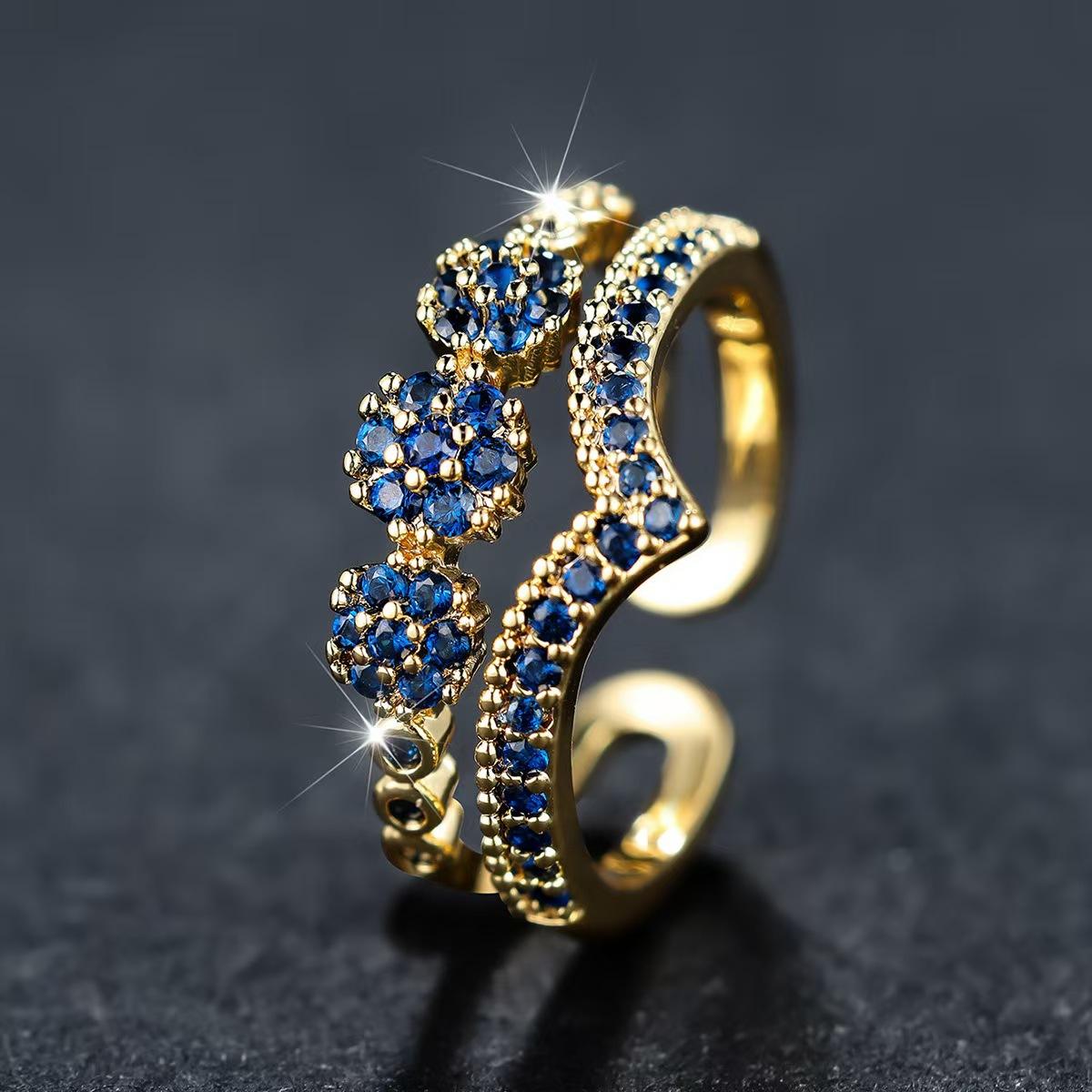 Anillo Corona Esmeralda — Elegancia Real en Tus Manos