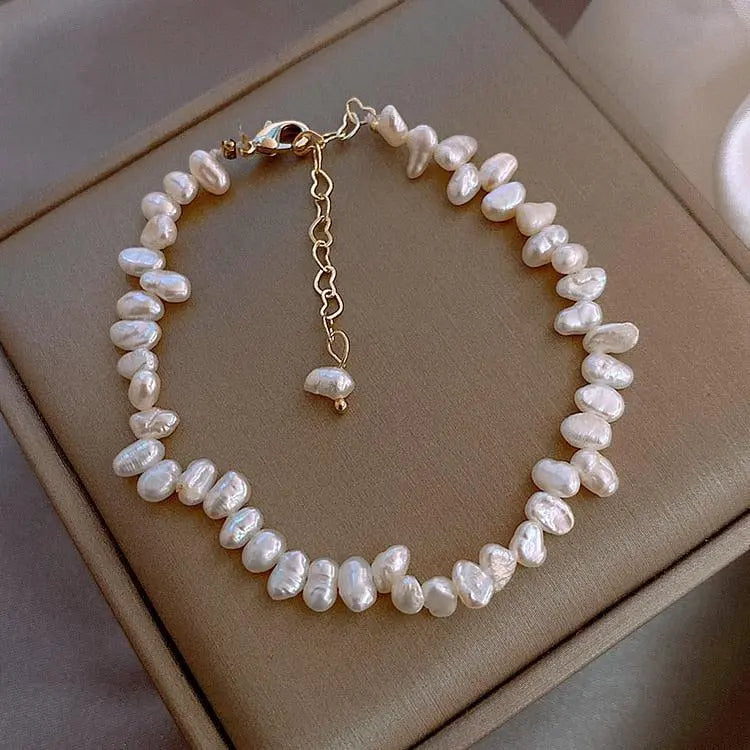 Elegante pulsera de perlas de agua dulce con perlas barrocas únicas