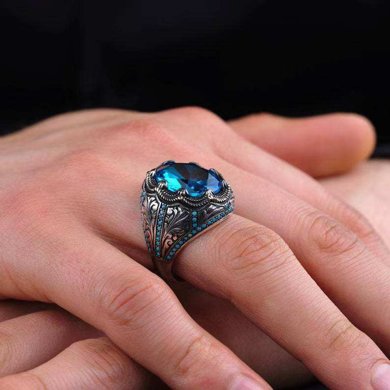 Anillo Vintage Artesanal con Piedra Azul
