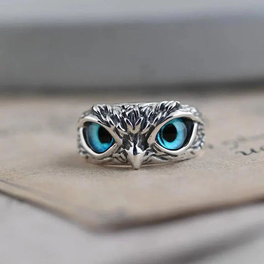 Anillo Búho de Plata con Ojos Azules