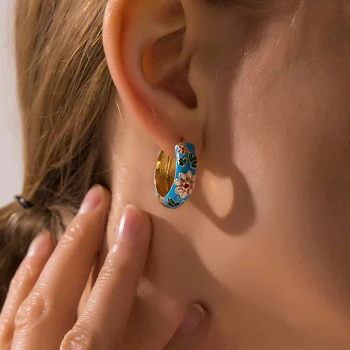 Pendientes de aro florales elegantes: pendientes de esmalte vibrante con estampado de flores