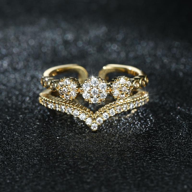Anillo Corona Esmeralda — Elegancia Real en Tus Manos