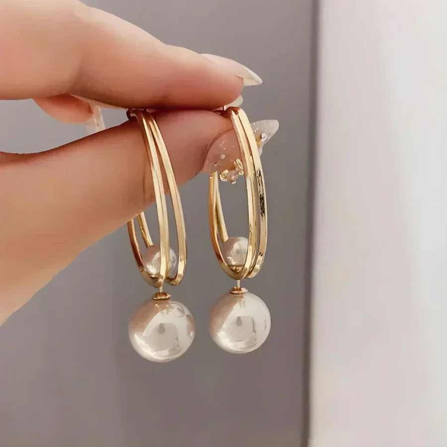 Pendientes de perlas elegantes con diseño de doble aro para mujer