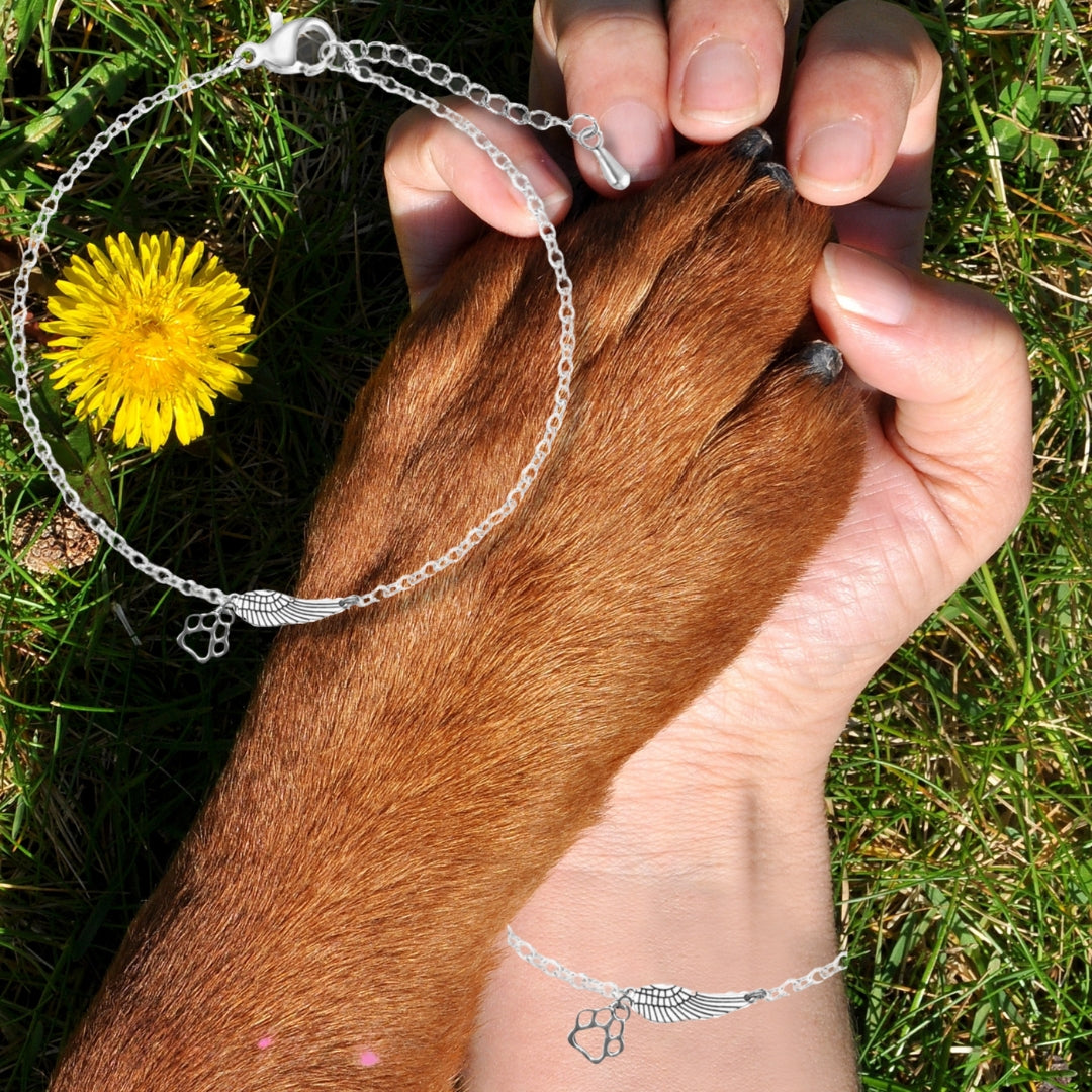 Pulsera con estampado de pata de ala de ángel para conmemorar a las mascotas