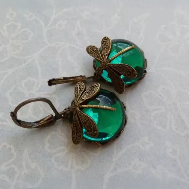 Pendientes de libélula de bronce antiguo con bolas de cristal de colores