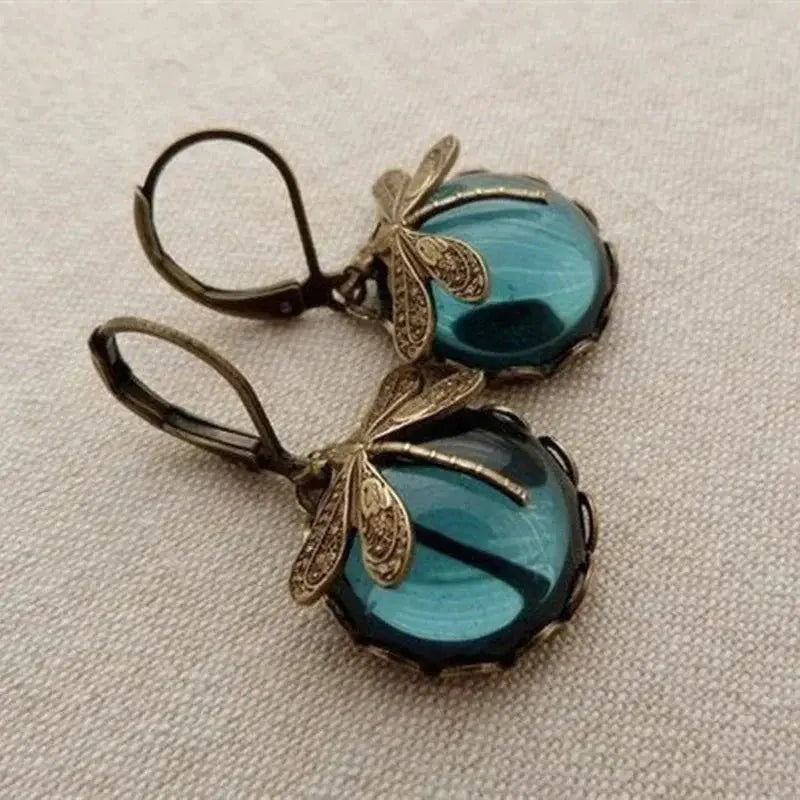 Pendientes de libélula de bronce antiguo con bolas de cristal de colores