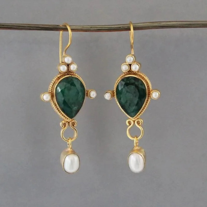 Pendientes colgantes de piedras preciosas vintage con detalles de perlas