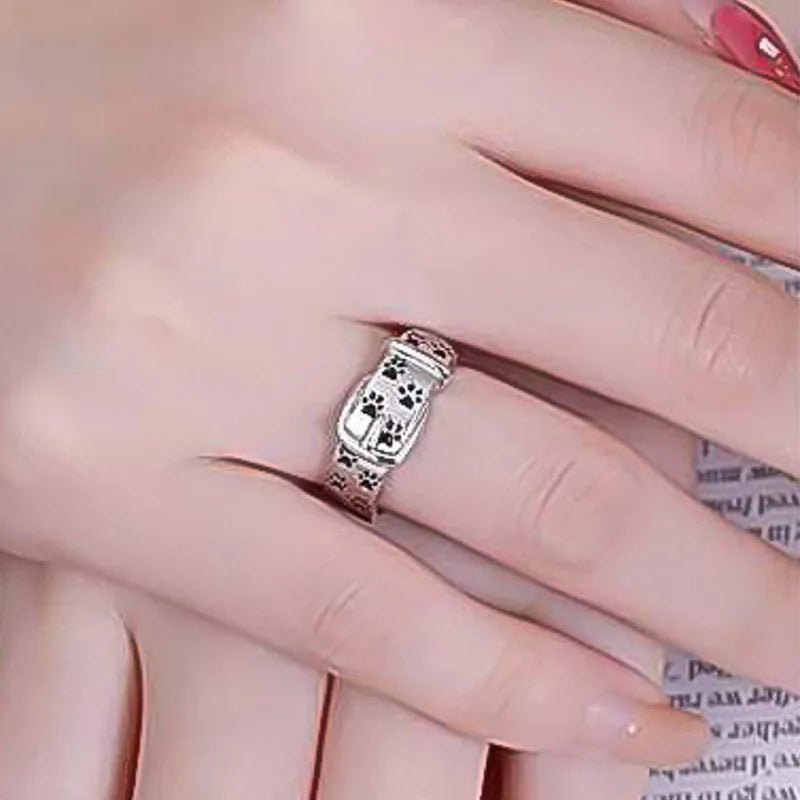 Anillo de pata elegante