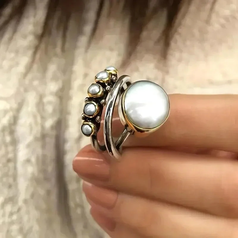 Anillo Vintage con Perla Clásica