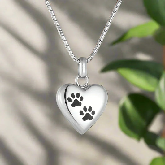 Collar de urna con estampado de pata de corazón para mascotas queridas