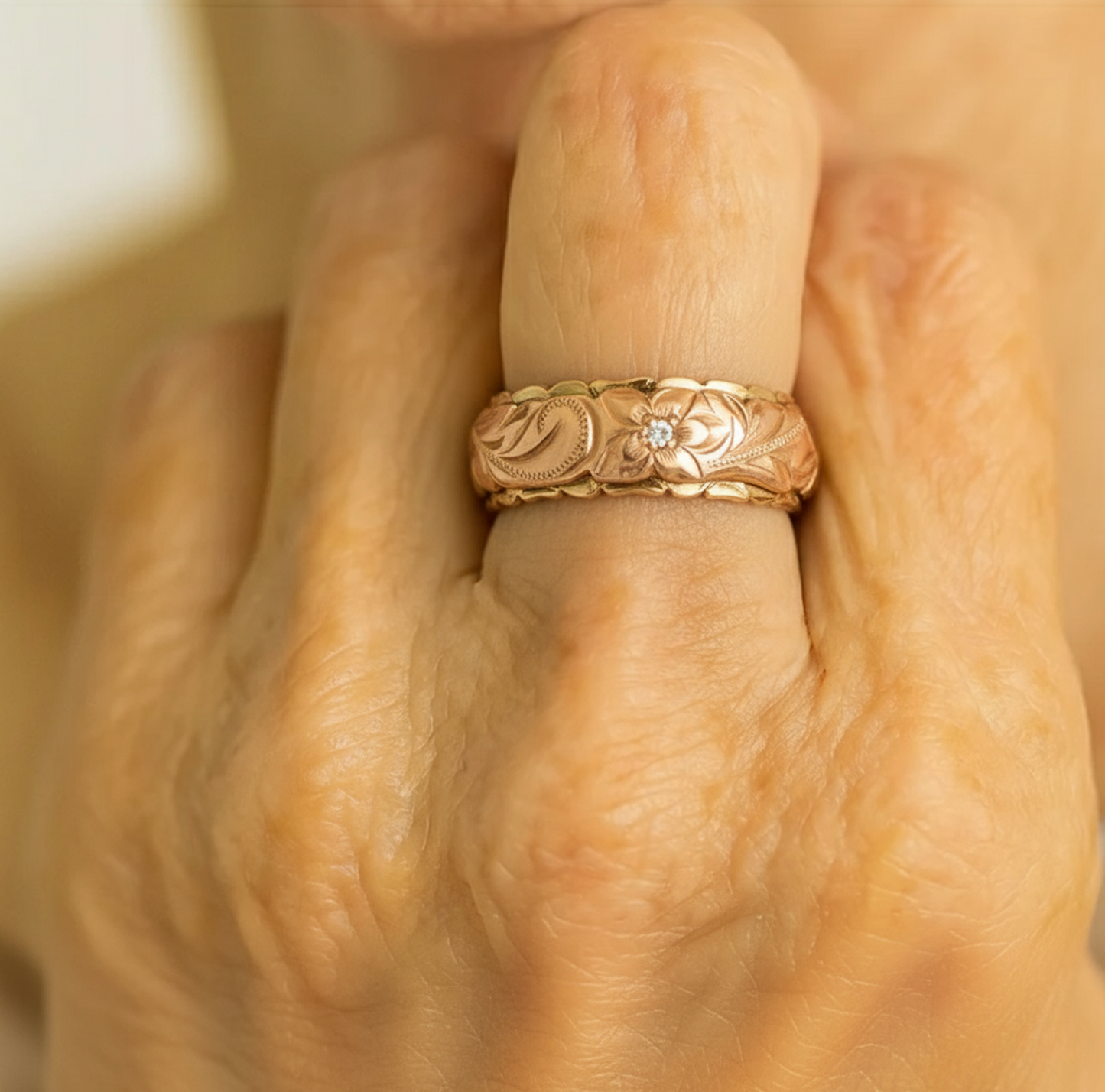 Anillo de flores de oro rosa vintage
